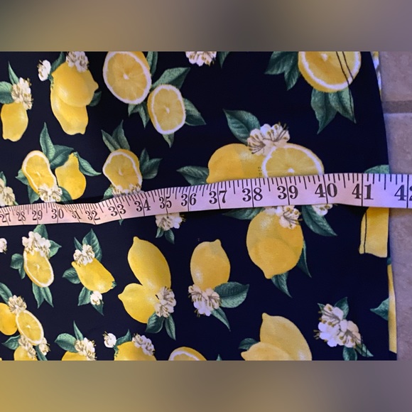 AVON PLUS SIZE LEMON 3/4 shift dress 22W-24W - Picture 3 of 5